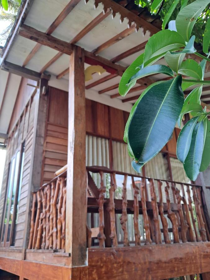 Diana'S Homestay Баньюванги Экстерьер фото
