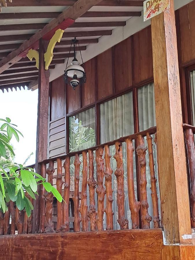 Diana'S Homestay Баньюванги Экстерьер фото