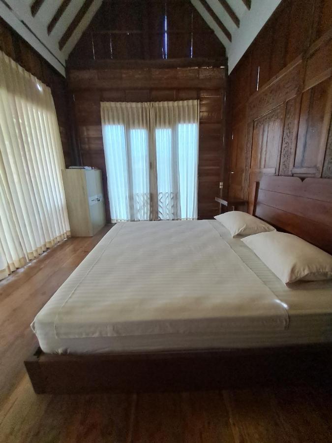 Diana'S Homestay Баньюванги Экстерьер фото