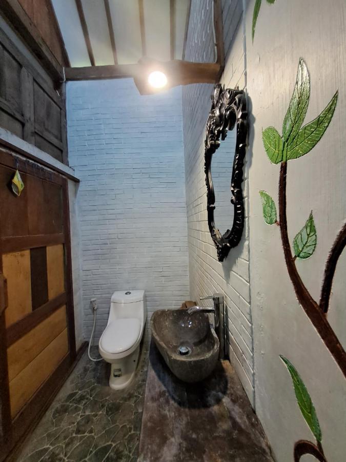 Diana'S Homestay Баньюванги Экстерьер фото
